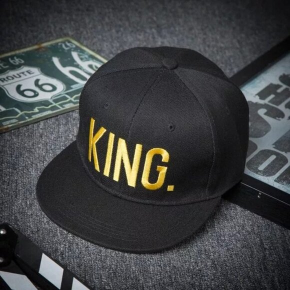 KING. Snapback Hat Classic Flat Brim Baseball Cap Black, Yellow Letters, Queen - Picture 2 of 4